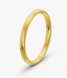 Classic Court Wedding Band